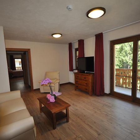 Limone Palace Aparthotel Limone Piemonte Exterior photo