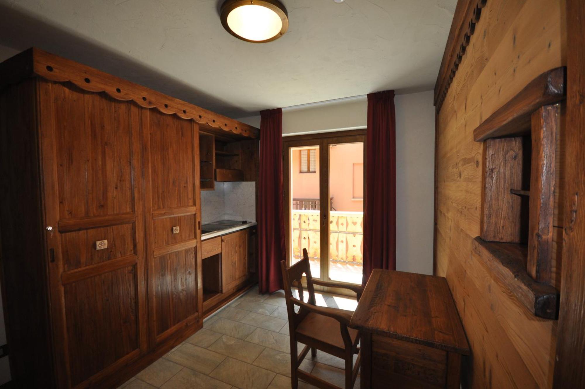 Limone Palace Aparthotel Limone Piemonte Exterior photo