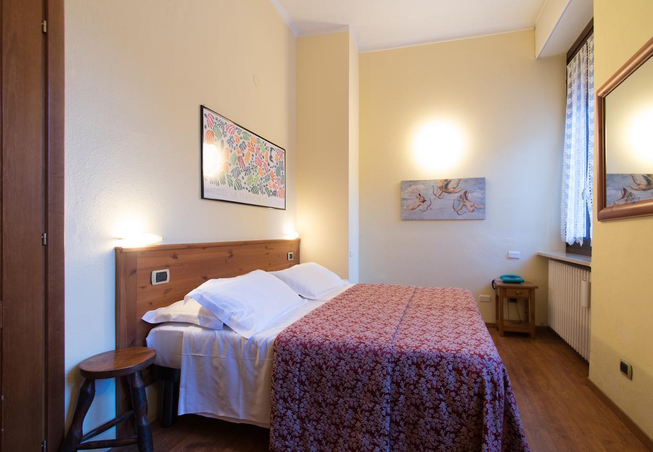 Limone Palace Aparthotel Limone Piemonte Exterior photo