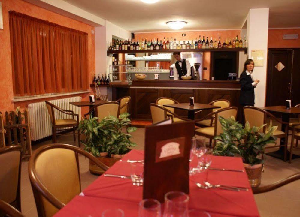 Limone Palace Aparthotel Limone Piemonte Exterior photo